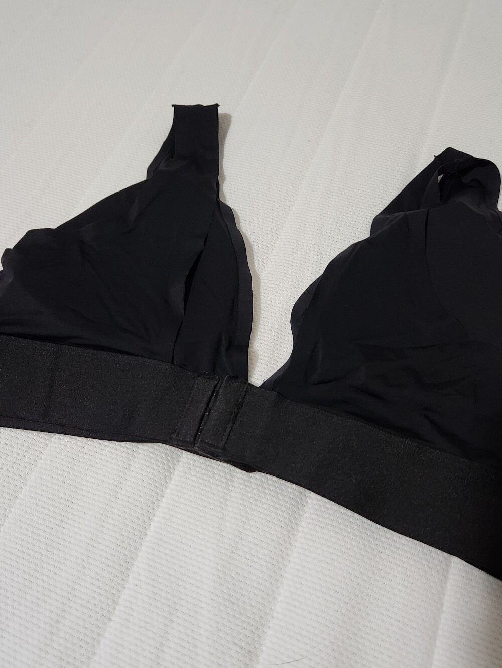 2 Soft Bralettes - Picture 2 of 7